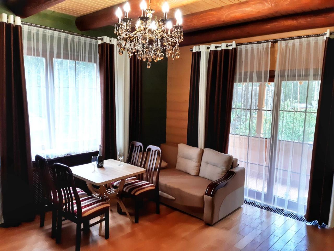Apartamento Knyazhyi Dvir Strigalnya Exterior foto